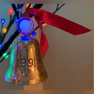 1991 Rustic Vintage Silver Christmas Bell